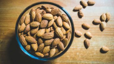 10 Proven Health Benefits Of Almonds That You Need To Know About F