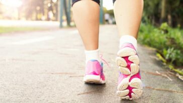Walking Can Help Reduce Pain In People With Knee Osteoarthritis F
