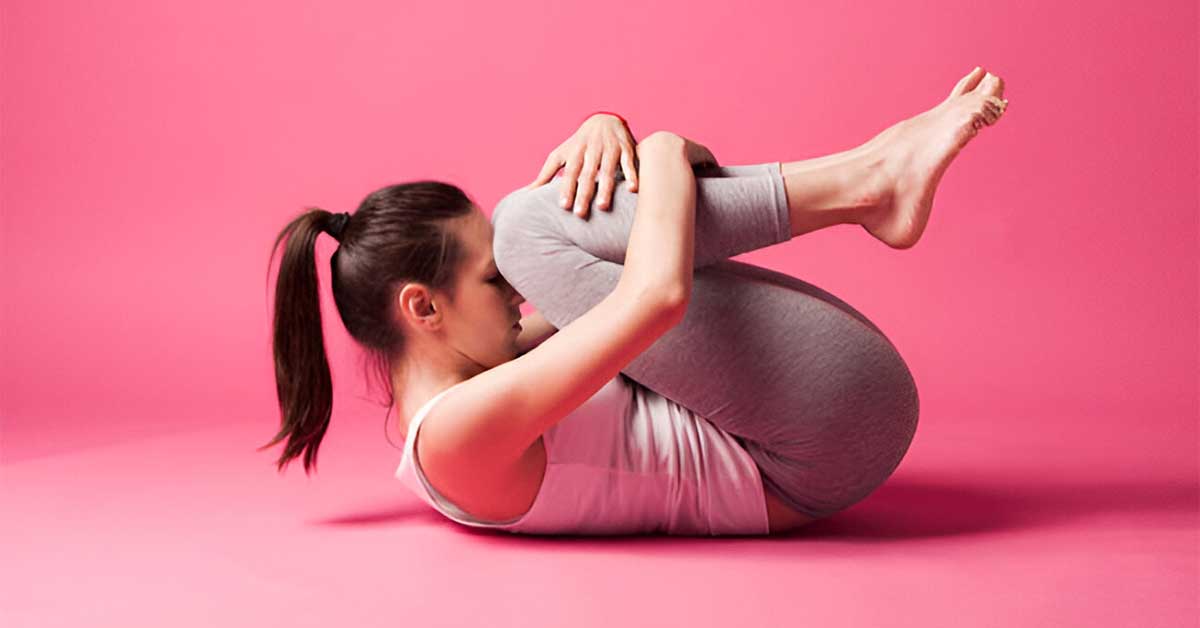 Wind relieving pose (Pawanmuktasana) Wind relieving pose (Pawanmuktasana)